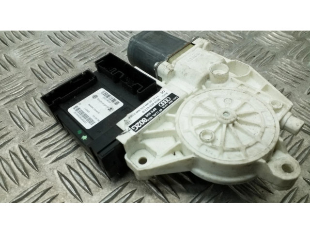 Передний двигатель механизма для подъема окон