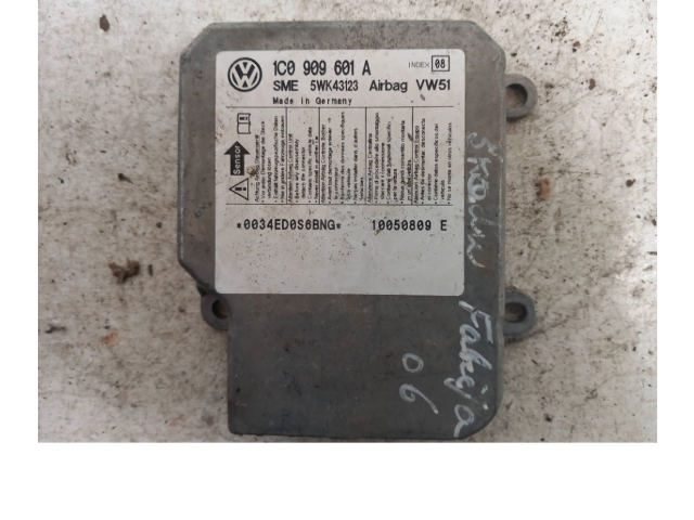 Блок подушек безопасности 1C0909601A, 5WK43123 Skoda Fabia Mk1 (6Y)