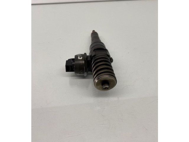 Жиклер (жиклеры) (форсунка (форсунки) 038130073BN Skoda Octavia Mk2 (1Z)