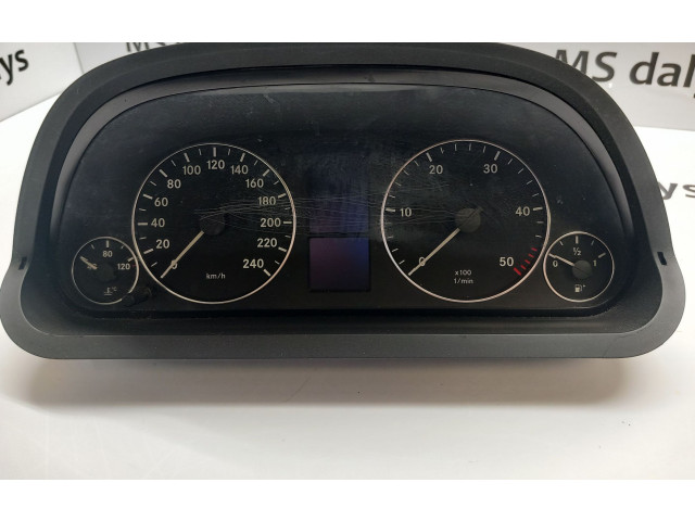 Панель приборов 1031098101   Mercedes-Benz A W169       