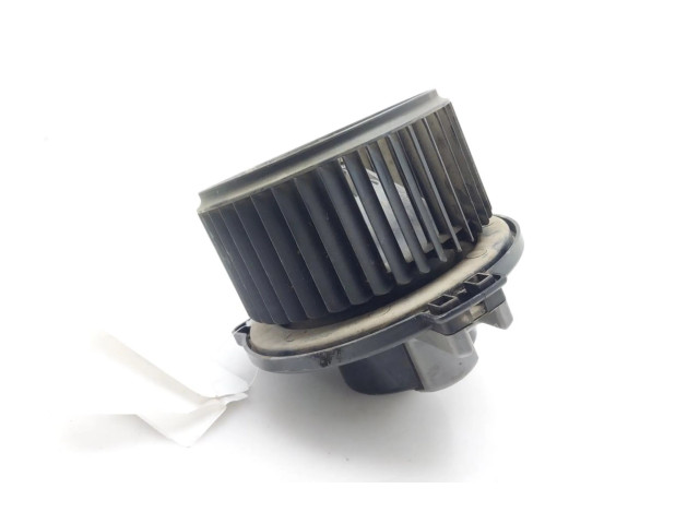 Вентилятор печки    6Q1820015C   Volkswagen Polo IV 9N3