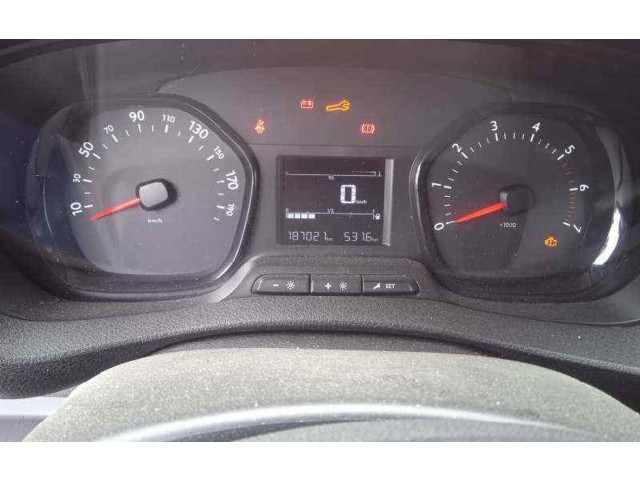 Přístrojová deska Toyota Proace 2017 9822469880