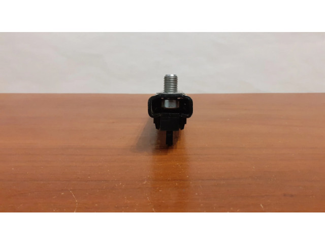 Электродвигатель регулировки высоты ремня безопасности