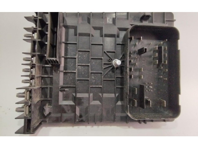 Блок предохранителей 1K0937125A Audi A3 S3 A3 Sportback 8P