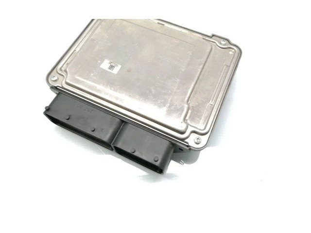 Блок управления двигателя 04E907309BT, 0261S17499   Volkswagen Golf Cross