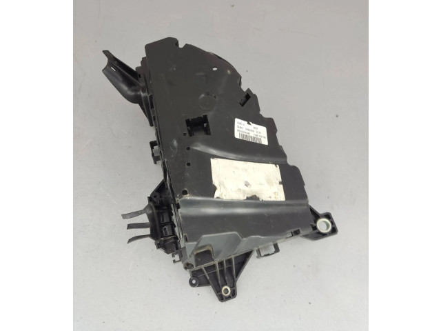 Блок предохранителей  31398000, 31409279   Volvo XC90    