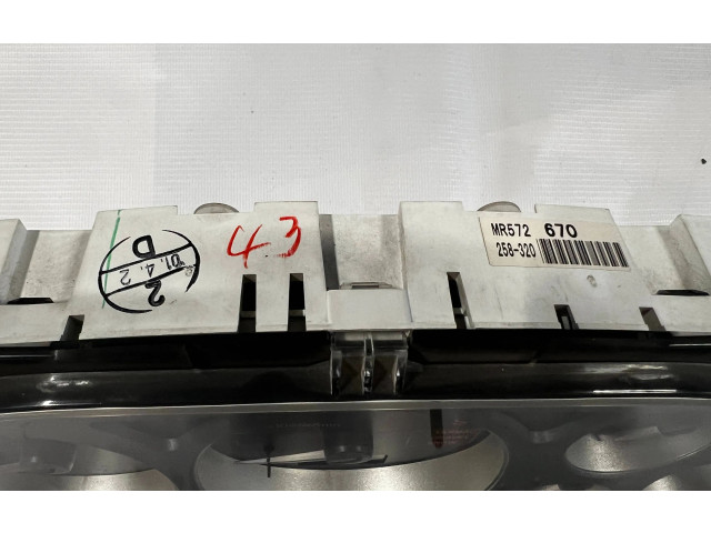 Панель приборов MR572670 Mitsubishi Lancer Evolution