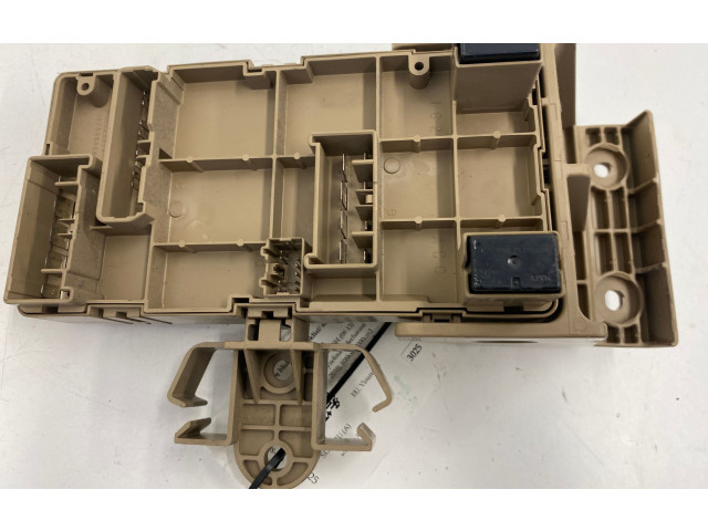 Блок предохранителей 82201FG010, 82201FG010 Subaru Forester SH