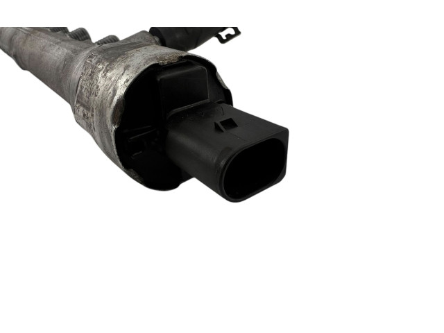 Топливная рампа R03L125A, 03L906054A   Skoda Fabia Mk2 (5J)  