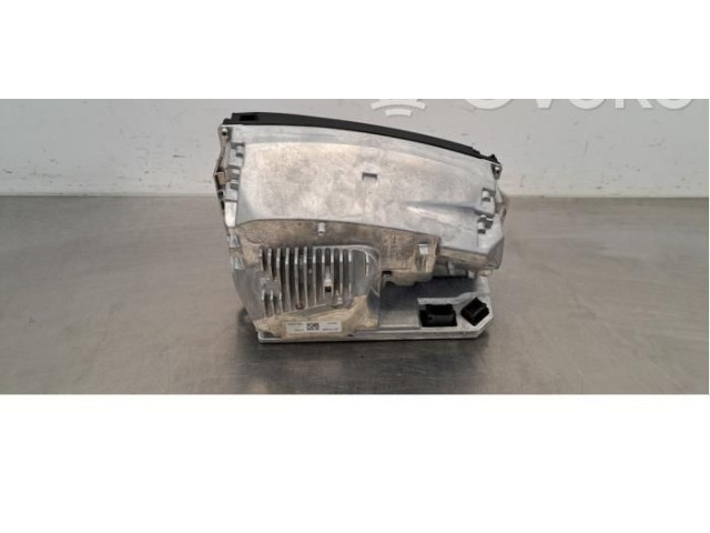 Дисплей    4KL919617   Audi e-tron