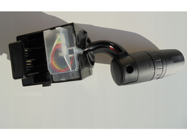 Ручка стеклоочистителей 17J409, 17F899 Mazda 3 II