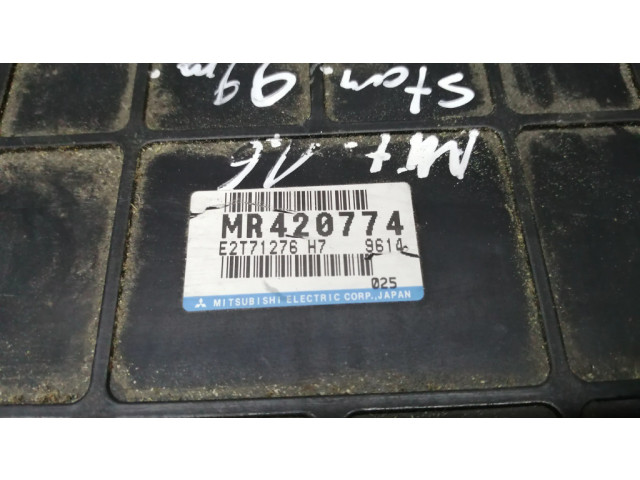 Блок управления двигателя MR420774, E2T71276   Mitsubishi Space Star