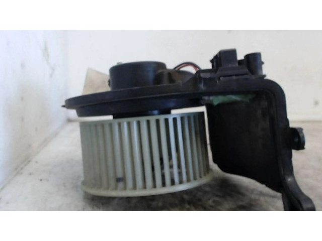 Вентилятор печки    7701050899   Renault Clio II