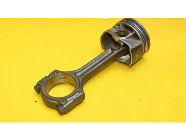  Поршень с шатуном  7289  Renault Clio IV  