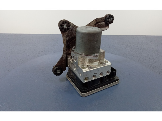 Блок АБС 6895454 BMW 5 G30 G31 2016- года