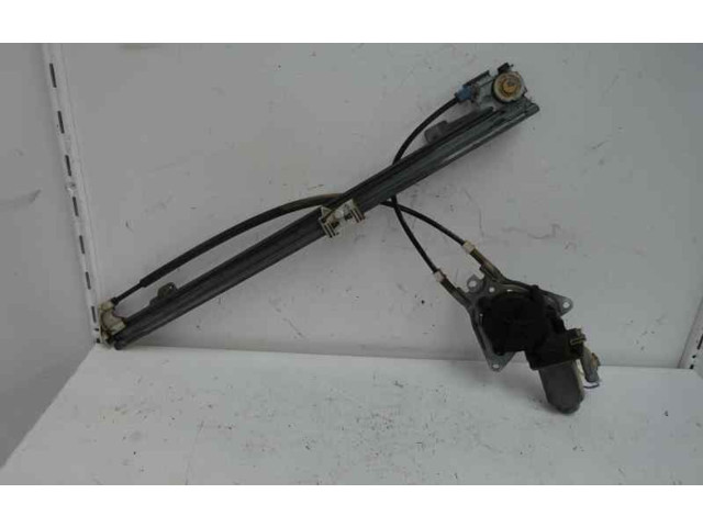 Zámek zadních dveří Peugeot 806 2001