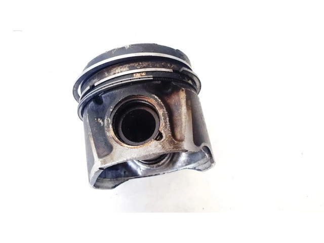 Píst a930 Opel Combo C pro naftový motor 1.3