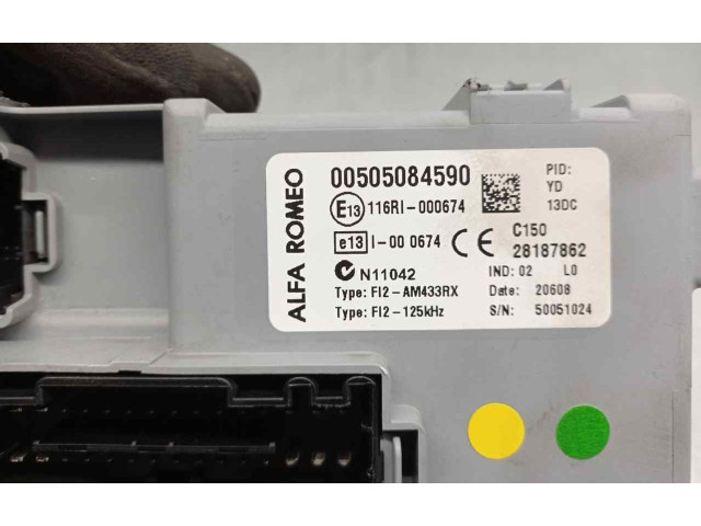 Pojistková skříňka Řídící jednotka BSM 00505084590, 28187862 Alfa Romeo Mito 2008