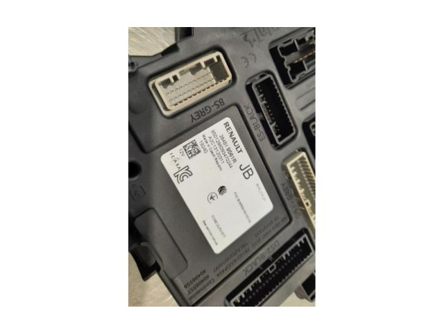 Блок комфорта 284B19561R   Renault Clio V   