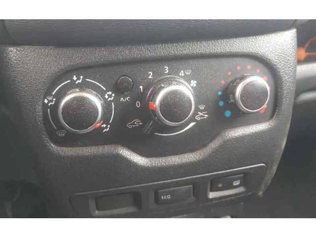 Блок управления климат-контролем    Dacia Dokker