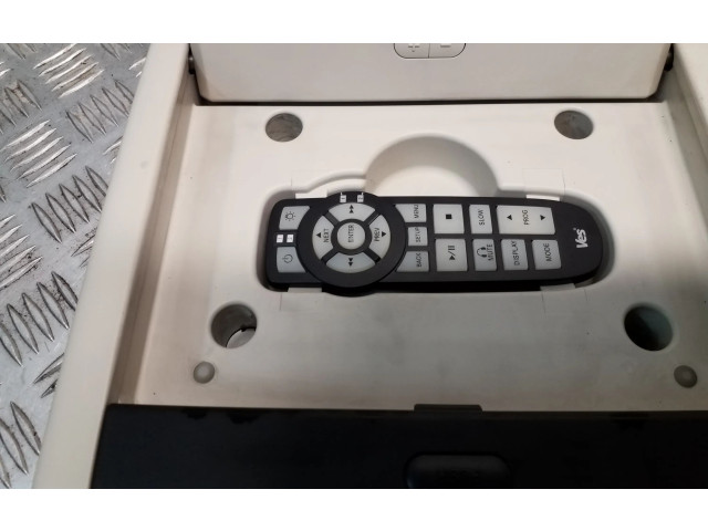 Дисплей    P1HY00DW1AA, ED3207KAPM   Dodge Nitro