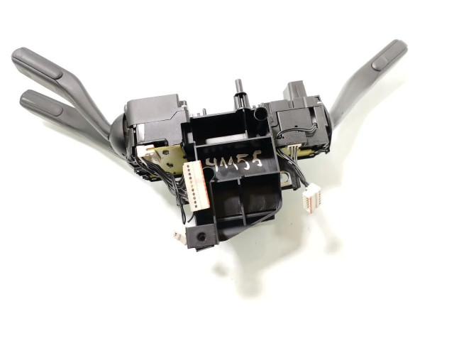 Ручка поворотов/ фонарей