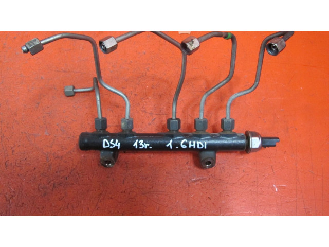 Топливная рампа 9807070880   Citroen DS4  