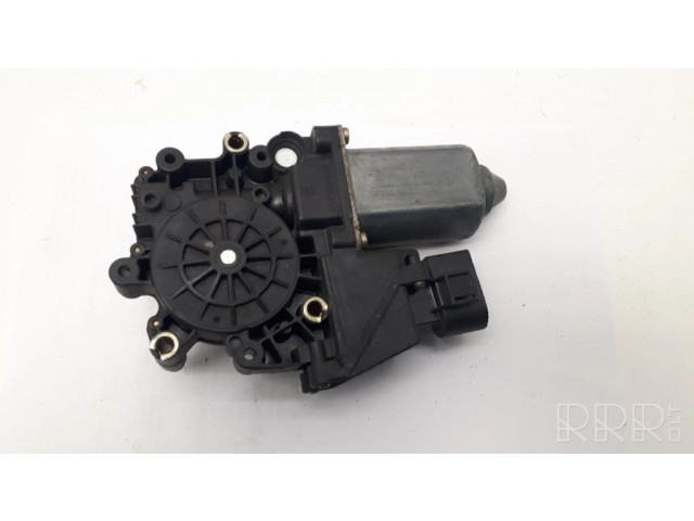 Передний двигатель механизма для подъема окон