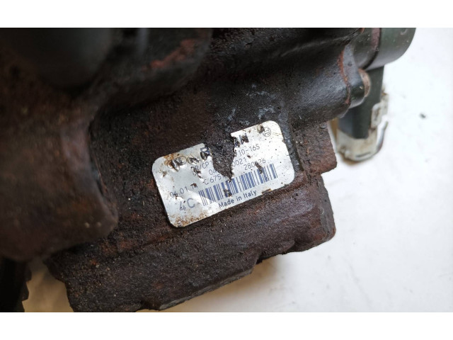 Топливный насос