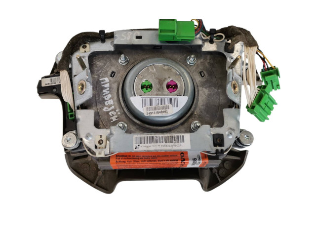 Подушка безопасности водителя 8686286 Volvo V70