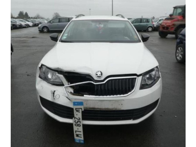 Блок управления климат-контролем 5E0820047MYMS Skoda Octavia Mk3 (5E)