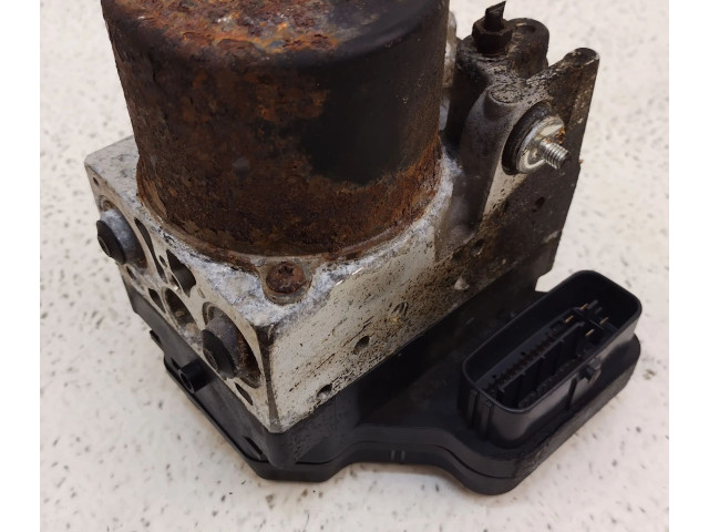 Блок АБС MN102452, 1338007110 Mitsubishi L200 2006 - 2014 года