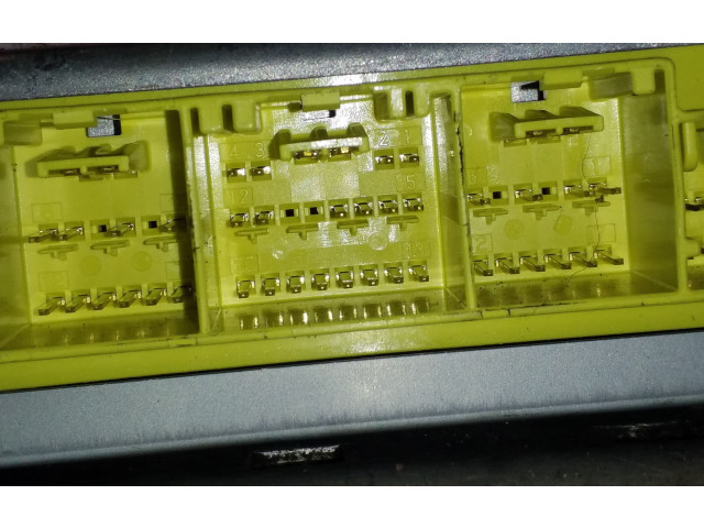 Блок подушек безопасности 98820JH30A   Nissan X-Trail T31