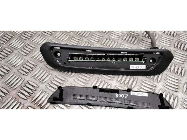 Дисплей    31341209, 28347941   Volvo V70