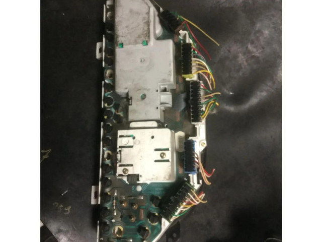 Přístrojová deska Citroen Berlingo 1999