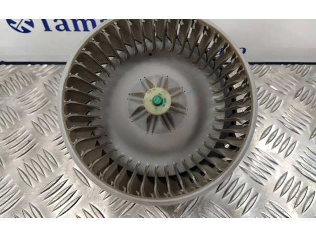 Вентилятор печки Subaru Legacy