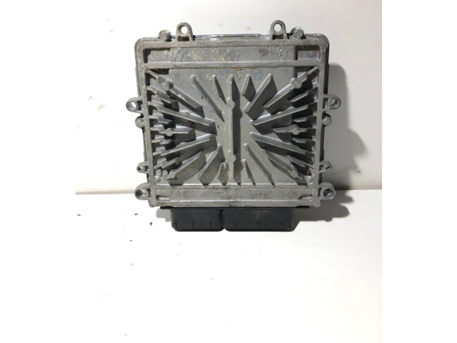 Блок управления двигателя 31336983, 0281018414 Volvo S60