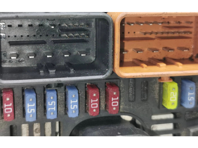 Модуль управления BSM 9807028780   Peugeot Expert    