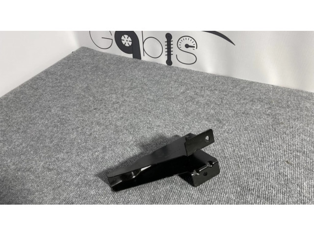 Другая деталь отделки багажника