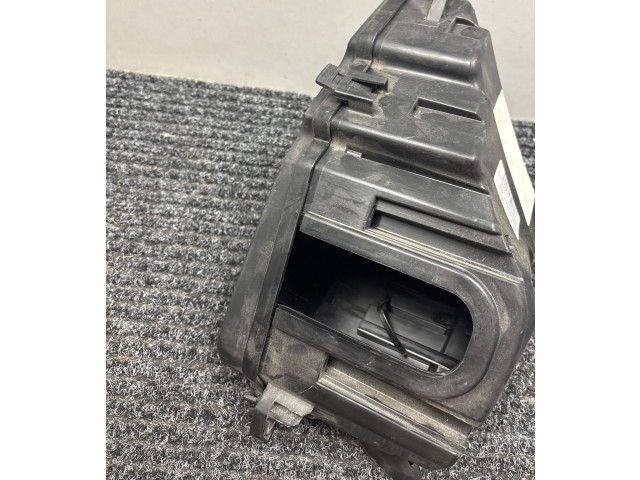 Блок предохранителей  31409737   Volvo XC90    