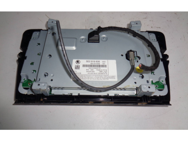 Дисплей 5E0919606, 5E0919606 Skoda Octavia Mk3 (5E)