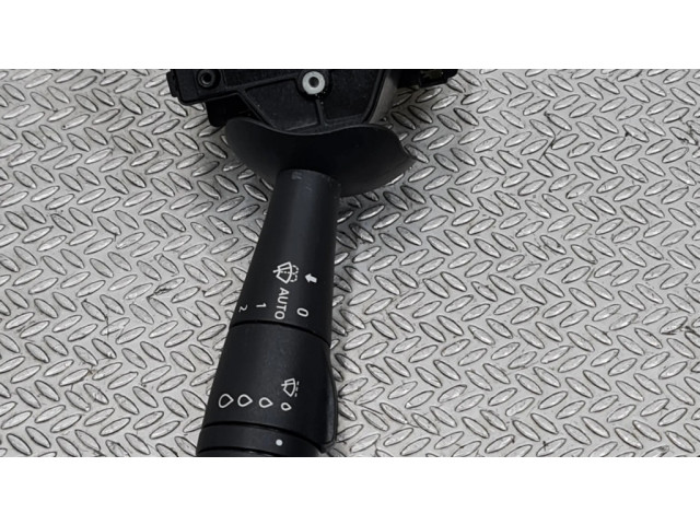 Ручка стеклоочистителей 255673202R, 142803   Renault Clio IV
