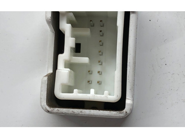 Панель приборов 31343324AA   Volvo V70       