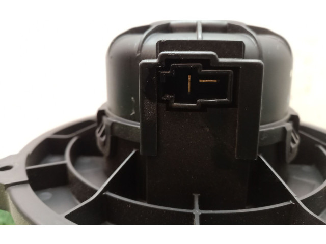 Вентилятор печки    H308830310, H308830310   KIA Sorento