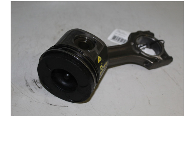 Поршень с шатуном BMW X5 E53 для бензинового двигателя 1.7