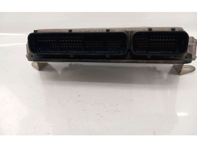 Блок управления двигателя B001059080, B001059080 Peugeot 108
