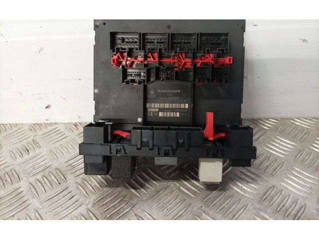 Модуль управления BSM 1K0937049M Volkswagen Golf SportWagen BGU