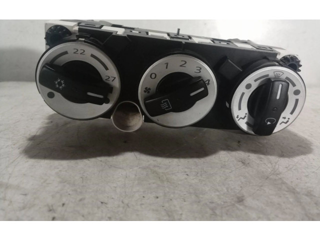 Блок управления климат-контролем 69668304 Mitsubishi Colt