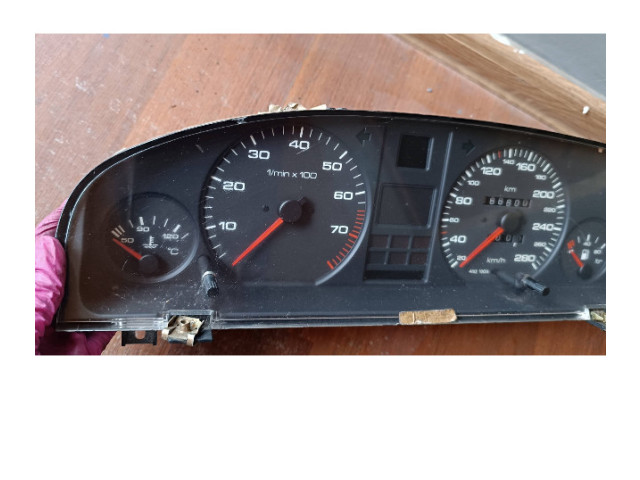 Панель приборов 88311178ab, 88280068   Audi A6 S6 C4 4A       