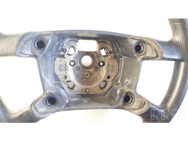 Руль Volkswagen Caddy 2004-2010 года 2K0419091E, 2K0880201B